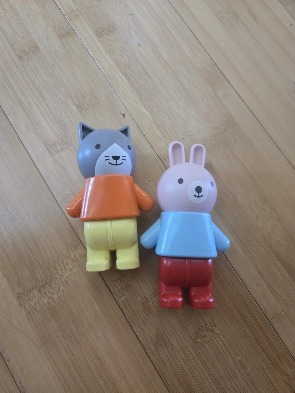 IKEA set Of 2 Dollhouse Animal Figures Pink Bunny Rabbit Gray Cat Figures Toys